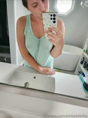Annoyed Wifey OnlyFans Leaked Free Thumbnail Picture - #vxNZzkMj9x