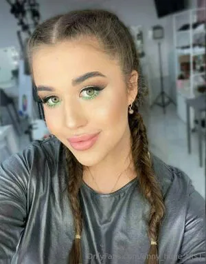 Anny Huge Tits1 OnlyFans Leaked Free Thumbnail Picture - #6hxibrmXuc