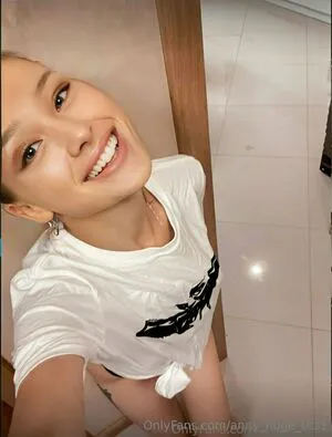 Anny Huge Tits1 OnlyFans Leaked Free Thumbnail Picture - #RMIf1k5mCp