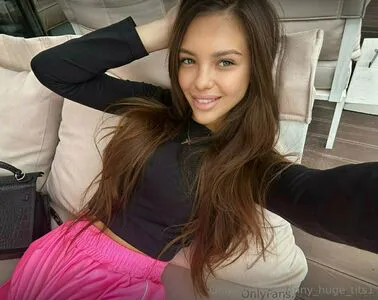 Anny Huge Tits1 OnlyFans Leaked Free Thumbnail Picture - #ZcgwzWGhrQ
