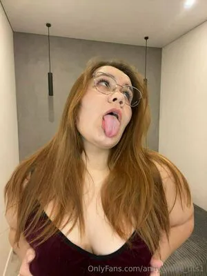 Anny Huge Tits1 OnlyFans Leaked Free Thumbnail Picture - #aXdx5WJE4T