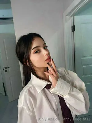 Anny Huge Tits1 OnlyFans Leaked Free Thumbnail Picture - #gX8fsRvBfu
