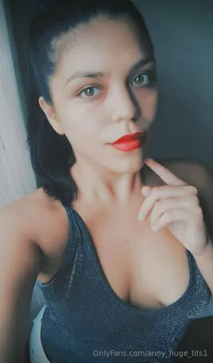 Anny Huge Tits1 OnlyFans Leaked Free Thumbnail Picture - #jaTDjDOL64