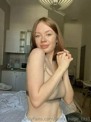 Anny Huge Tits1 OnlyFans Leaked Free Thumbnail Picture - #mhD3tZRXsx