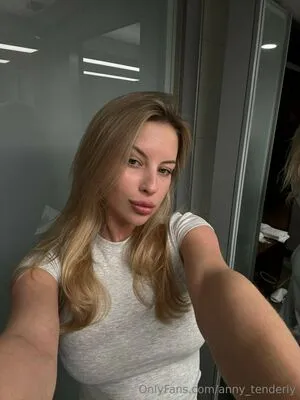 Anny Tenderly OnlyFans Leaked Free Thumbnail Picture - #BbyjTceiAf