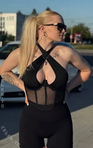 Anny Vans OnlyFans Leaked Free Thumbnail Picture - #AdQyrXMRbe