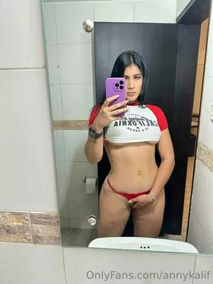 annykalif OnlyFans Leaked Free Thumbnail Picture - #8UvJVwCeBN