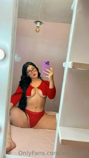 annykalif OnlyFans Leaked Free Thumbnail Picture - #QRtWCGtVSB