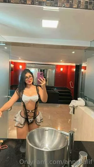 annykalif OnlyFans Leaked Free Thumbnail Picture - #iRAApRe2s0