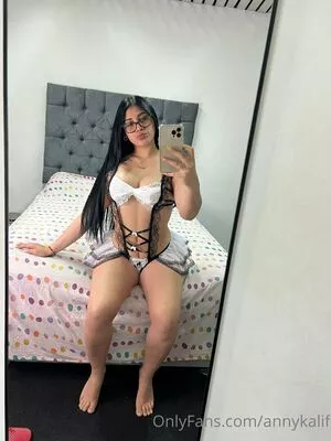 annykalif OnlyFans Leaked Free Thumbnail Picture - #oTjKScM0R7