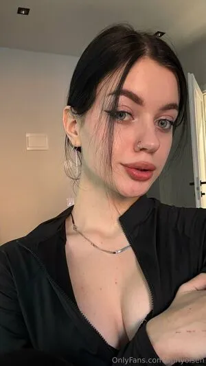 Annyolsen OnlyFans Leaked Free Thumbnail Picture - #DaiTHMt9Af