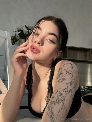 Annyolsen OnlyFans Leaked Free Thumbnail Picture - #M7NeSAMOFs