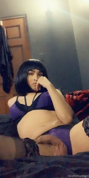 Anothercutetgirl OnlyFans Leaked Free Thumbnail Picture - #ttGPNFeqUg