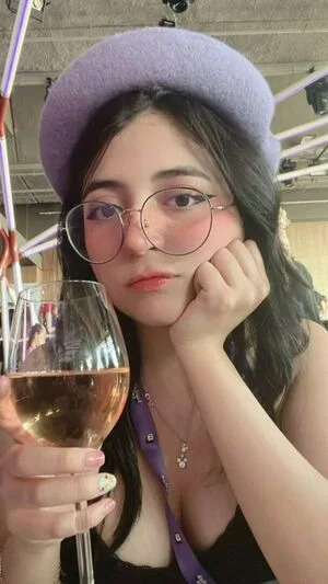 Ansichan OnlyFans Leaked Free Thumbnail Picture - #DugzQ7Alds