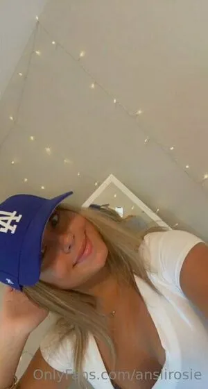 Anslirosie OnlyFans Leaked Free Thumbnail Picture - #7Icj6NqcIj