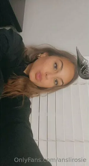 Anslirosie OnlyFans Leaked Free Thumbnail Picture - #HOmreKlYSZ