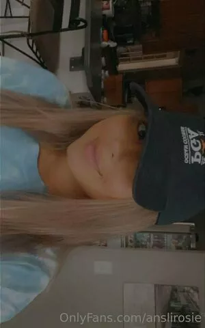 Anslirosie OnlyFans Leaked Free Thumbnail Picture - #MrJlSE6c6G