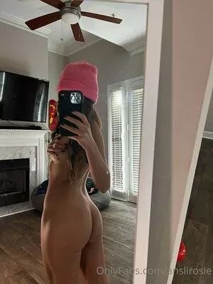 Anslirosie OnlyFans Leaked Free Thumbnail Picture - #RIOQmDsWTb