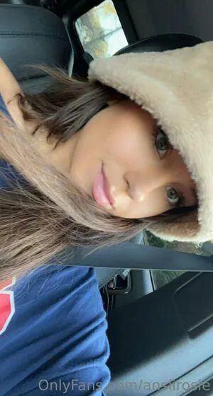 Anslirosie OnlyFans Leaked Free Thumbnail Picture - #bMqcAQrnfF