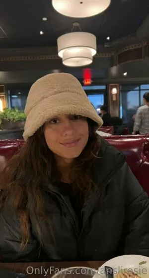 Anslirosie OnlyFans Leaked Free Thumbnail Picture - #gxAaSoWpm5