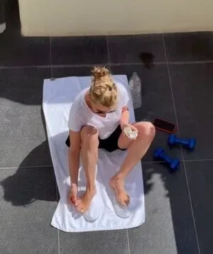 Anthea Turner OnlyFans Leaked Free Thumbnail Picture - #4VIdB799HQ