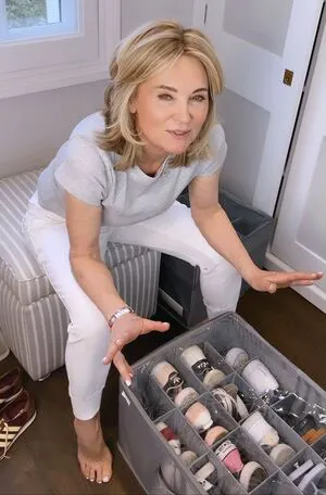 Anthea Turner OnlyFans Leaked Free Thumbnail Picture - #6ZshDKwyub