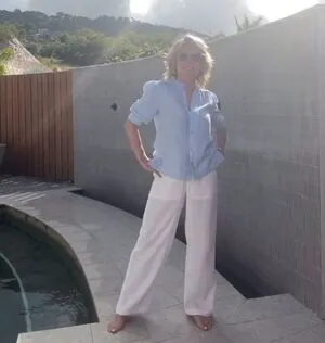 Anthea Turner OnlyFans Leaked Free Thumbnail Picture - #7AcVhls32L