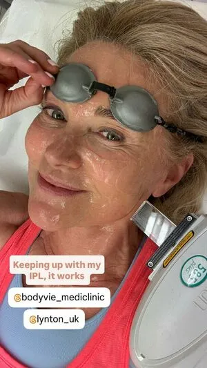 Anthea Turner OnlyFans Leaked Free Thumbnail Picture - #nnAxxH1ql5