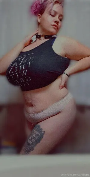 Antilopa OnlyFans Leaked Free Thumbnail Picture - #wFBrNq6gll