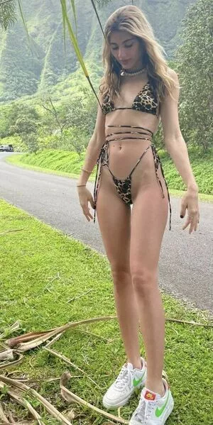 Antoinette Cuccia OnlyFans Leaked Free Thumbnail Picture - #sWVfahmm7k