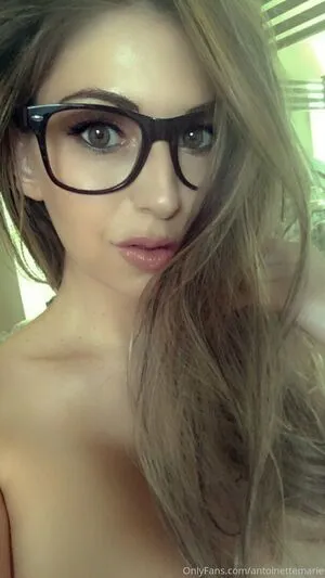 Antoinettemarie OnlyFans Leaked Free Thumbnail Picture - #xFnHRMSELR
