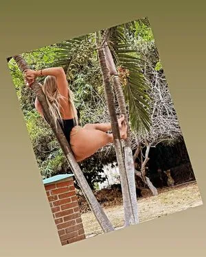 Antonelabustamanteo OnlyFans Leaked Free Thumbnail Picture - #9h2tMBeHyE