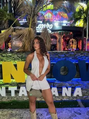 Antonella Angrisani OnlyFans Leaked Free Thumbnail Picture - #4FeBRtL6mm