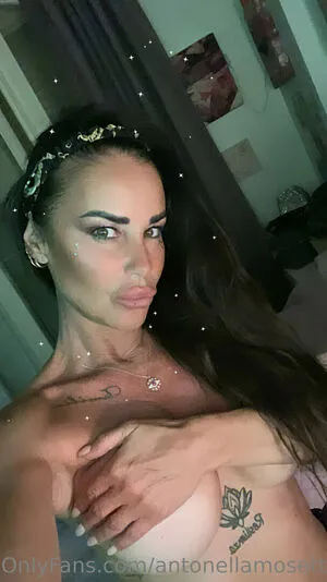 Antonella Mosetti OnlyFans Leaked Free Thumbnail Picture - #qpKzwpcS43