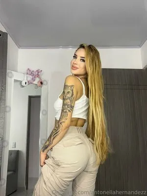Antonellahernandezz OnlyFans Leaked Free Thumbnail Picture - #14NddxMIj8