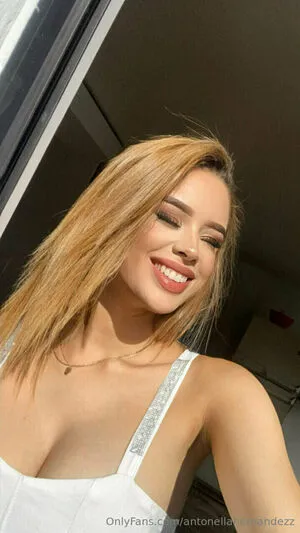Antonellahernandezz OnlyFans Leaked Free Thumbnail Picture - #QIilAHG6xI