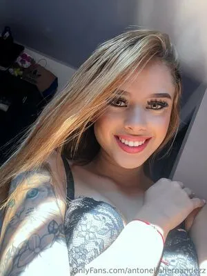 Antonellahernandezz OnlyFans Leaked Free Thumbnail Picture - #xppm8s26Jz