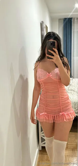Antonellareig OnlyFans Leaked Free Thumbnail Picture - #KRLBRCCWsr