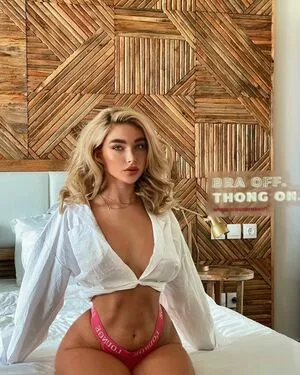 Antonia Freya Lidia OnlyFans Leaked Free Thumbnail Picture - #g8UZkyq31Y