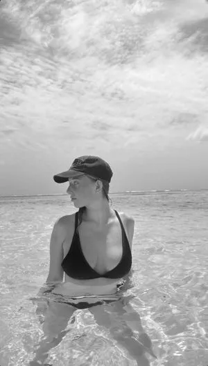 Antonia Heuer OnlyFans Leaked Free Thumbnail Picture - #KsMcD1ZPOn