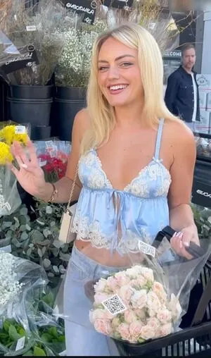 Anuschka Van Lent OnlyFans Leaked Free Thumbnail Picture - #2qqP5is3wZ