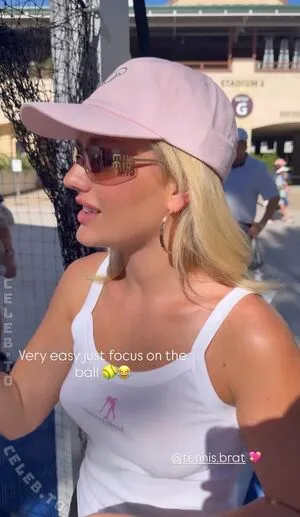 Anuschka Van Lent OnlyFans Leaked Free Thumbnail Picture - #9RH5Y6x4OU
