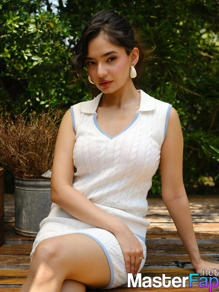 Anushka-sen