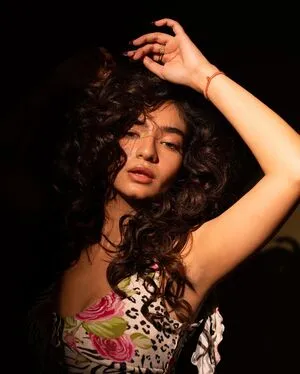Anushka Sen OnlyFans Leaked Free Thumbnail Picture - #1DGY9dhfUB