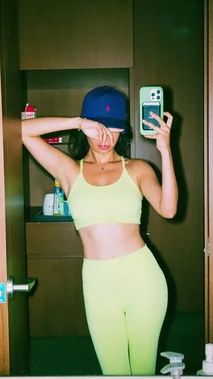 Anushka Sen OnlyFans Leaked Free Thumbnail Picture - #62uT2UDruo