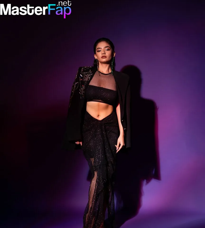 Anushka-sen