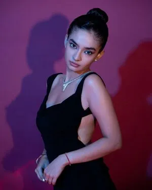 Anushka Sen OnlyFans Leaked Free Thumbnail Picture - #PFL9n7Y2Q9
