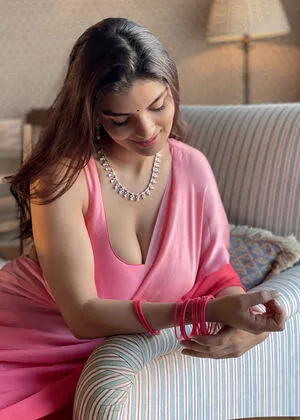 Anveshi Jain OnlyFans Leaked Free Thumbnail Picture - #T7NlGRbEG2