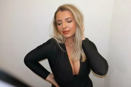 Anxhelz OnlyFans Leaked Free Thumbnail Picture - #CfGKf6UCME