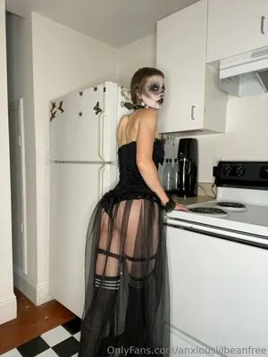 Anxiouslilbeanfree OnlyFans Leaked Free Thumbnail Picture - #6xATzwGX87